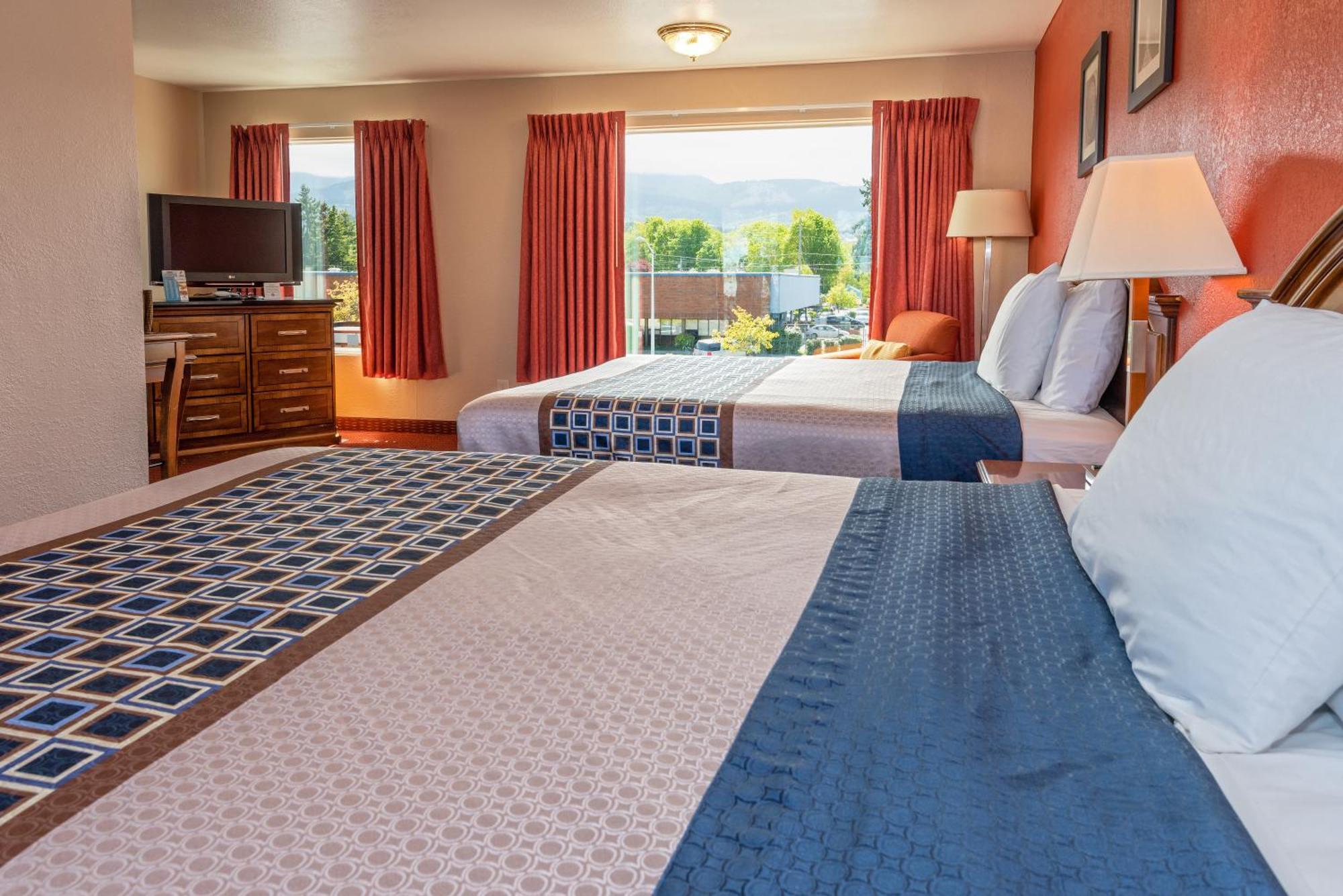 Flagstone Motel Port Angeles Room photo