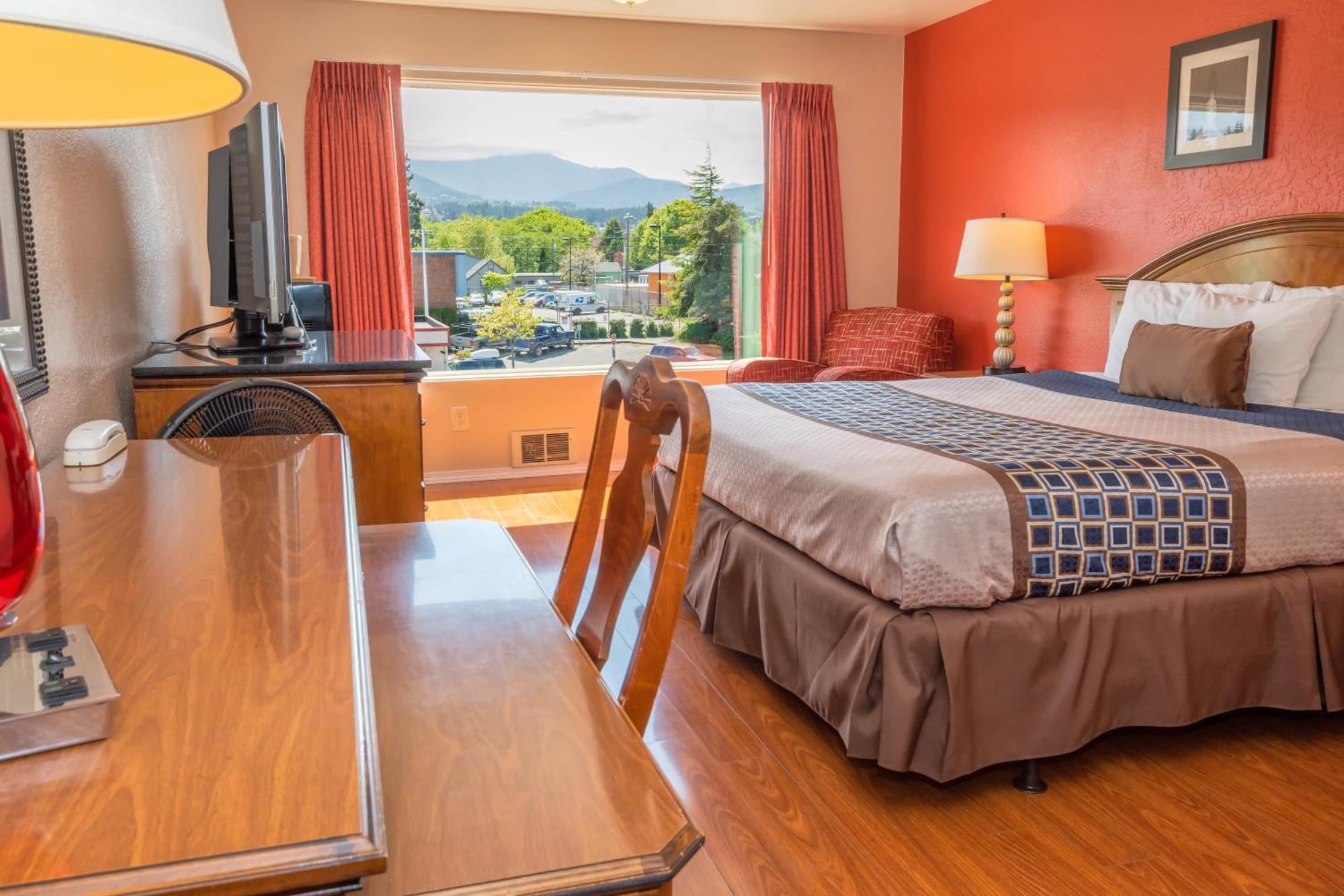 Flagstone Motel Port Angeles Room photo