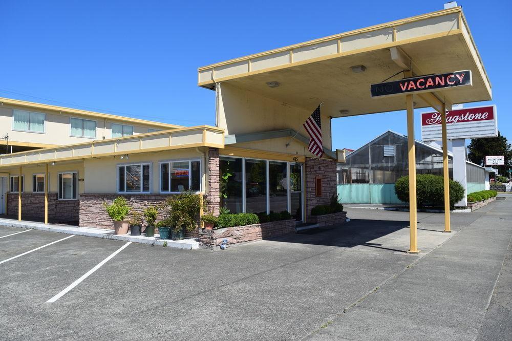 Flagstone Motel Port Angeles Exterior photo