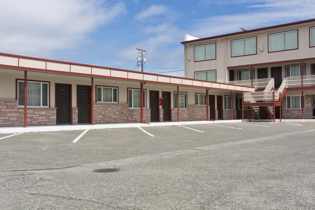 Flagstone Motel Port Angeles Exterior photo